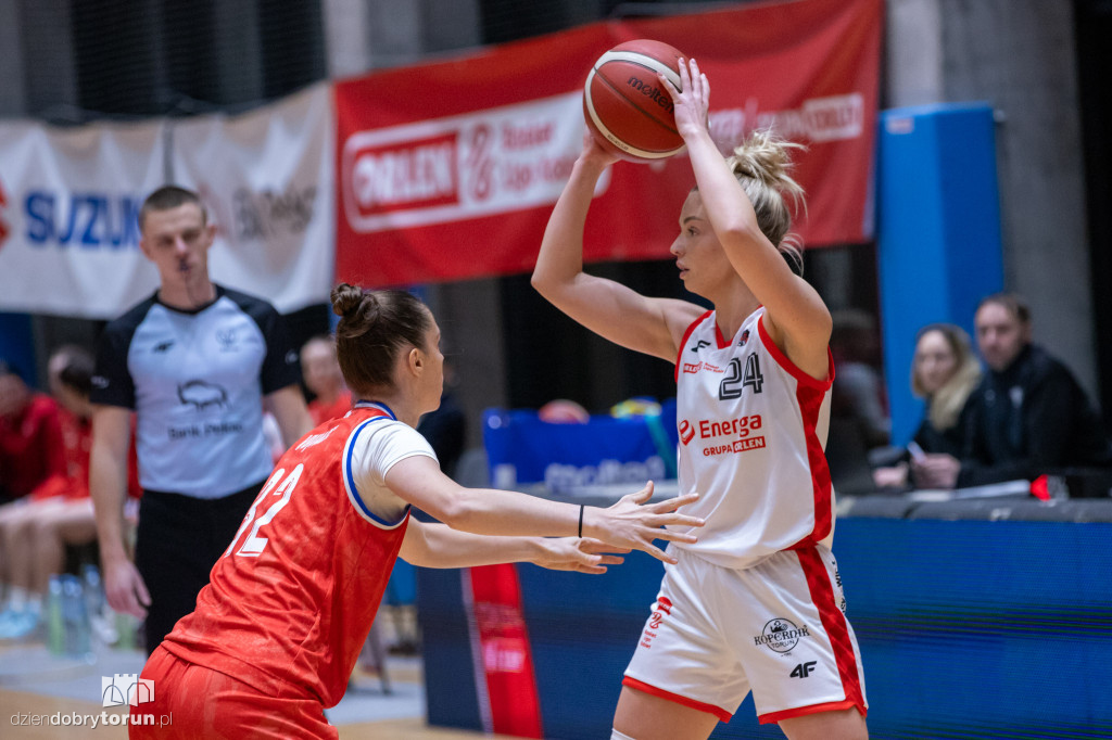 Energa Toruń 73 : 67 Wisła Kraków