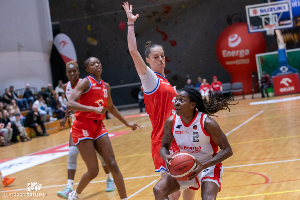 Energa Toruń 73 : 67 Wisła Kraków