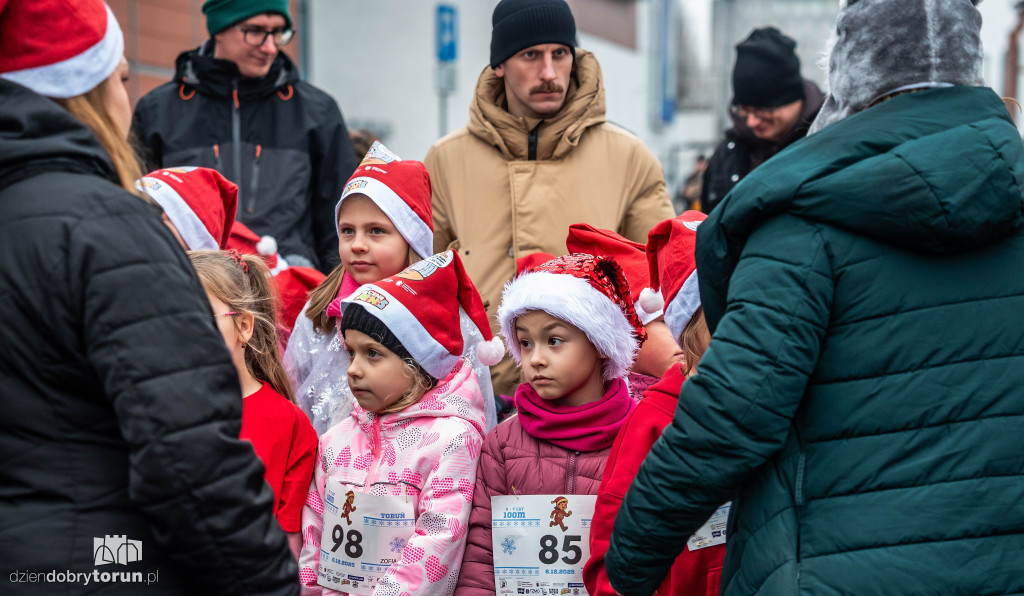 Mikołajkowe biegi dzieci