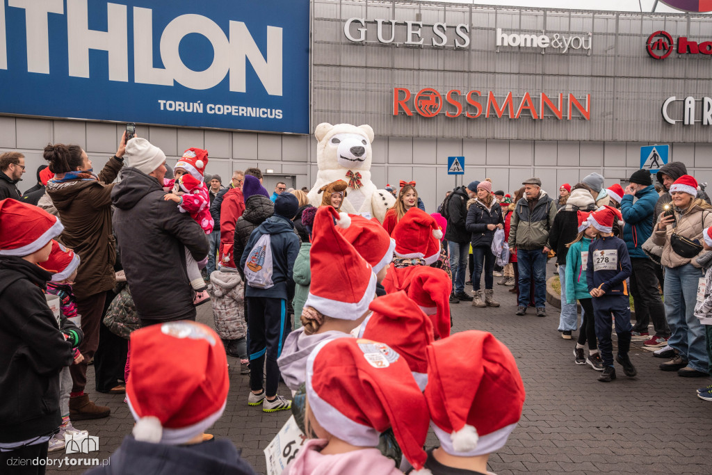 Mikołajkowe biegi dzieci