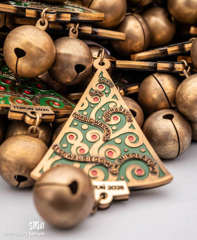 Mikołajkowe biegi dzieci