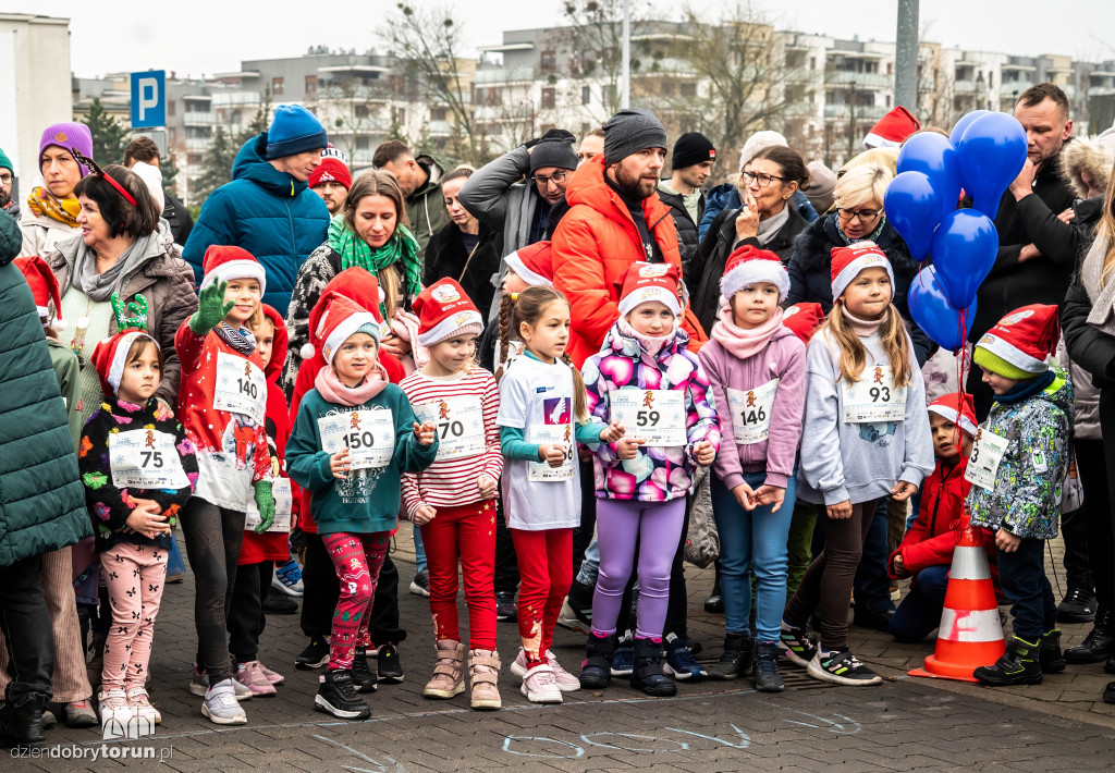 Mikołajkowe biegi dzieci