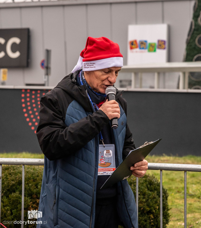 Mikołajkowe biegi dzieci