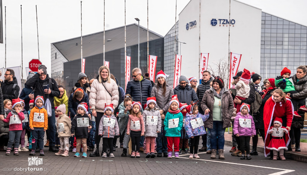 Mikołajkowe biegi dzieci