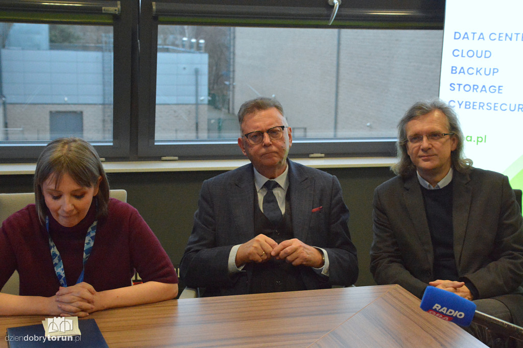 Exea i UMK ruszają z Cyber Akademią