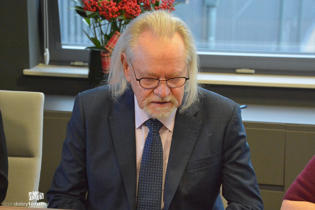 Exea i UMK ruszają z Cyber Akademią