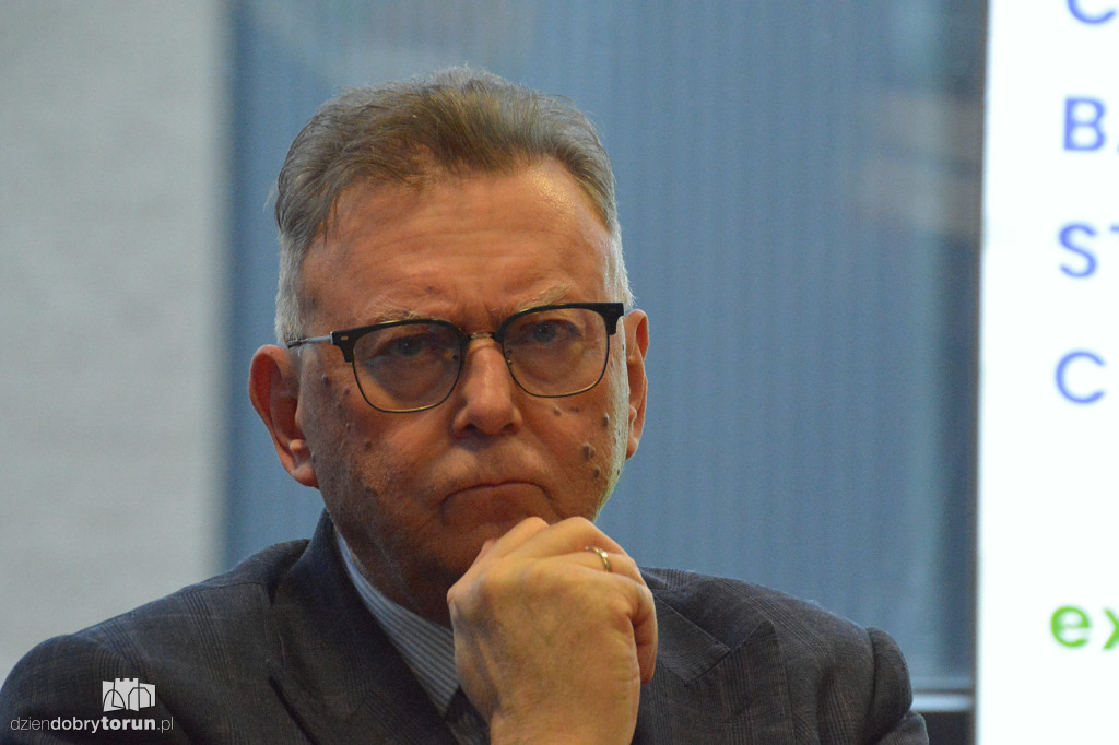 Exea i UMK ruszają z Cyber Akademią