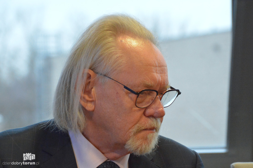 Exea i UMK ruszają z Cyber Akademią