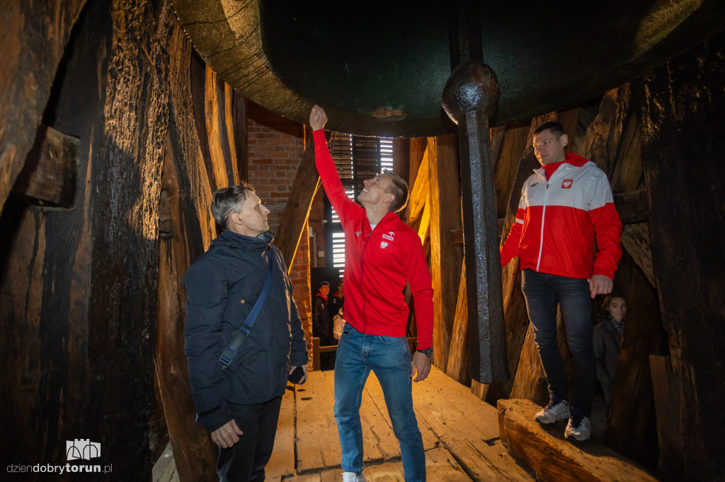 Uruchomienie Tuba Dei na starówce