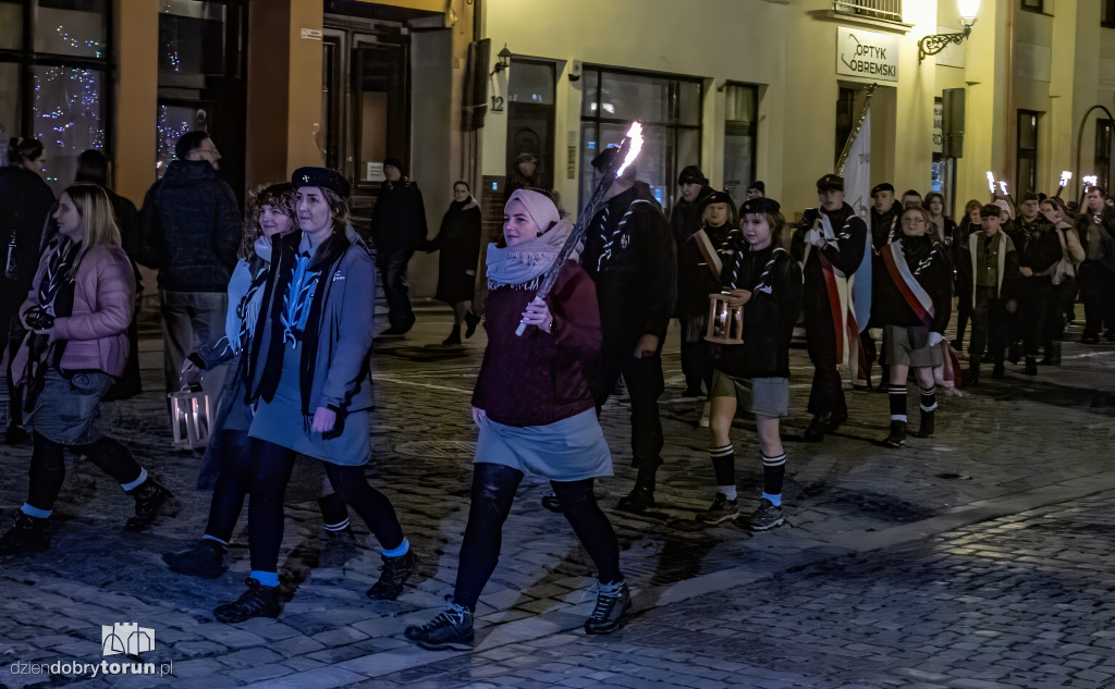Przekazanie Światła Betlejemskiego w Toruniu