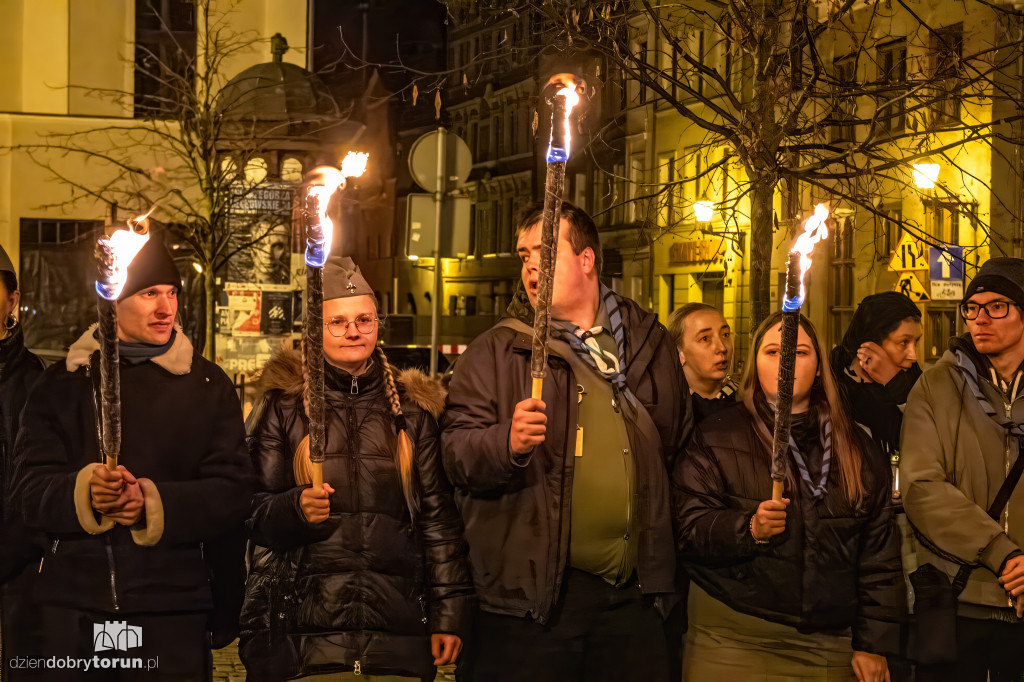 Przekazanie Światła Betlejemskiego w Toruniu