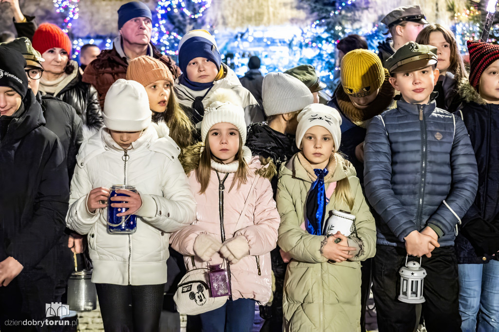 Przekazanie Światła Betlejemskiego w Toruniu