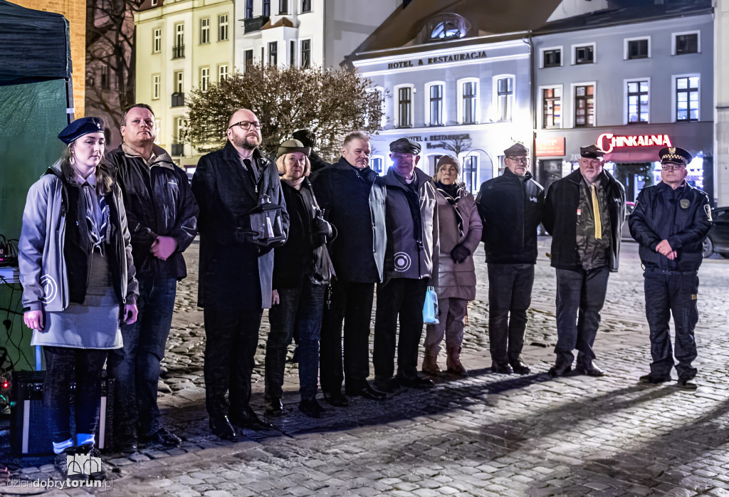 Przekazanie Światła Betlejemskiego w Toruniu
