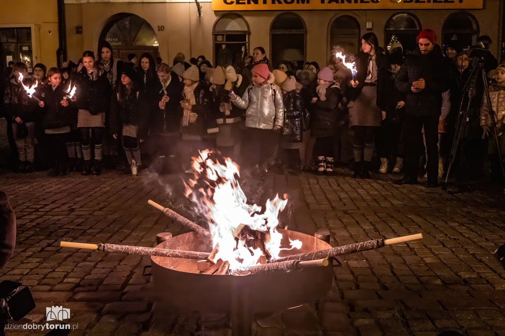 Przekazanie Światła Betlejemskiego w Toruniu