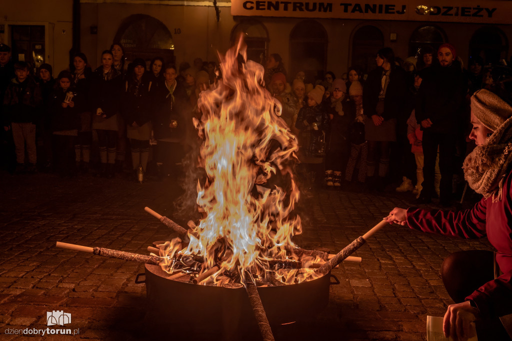 Przekazanie Światła Betlejemskiego w Toruniu