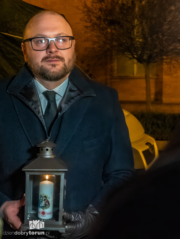 Przekazanie Światła Betlejemskiego w Toruniu