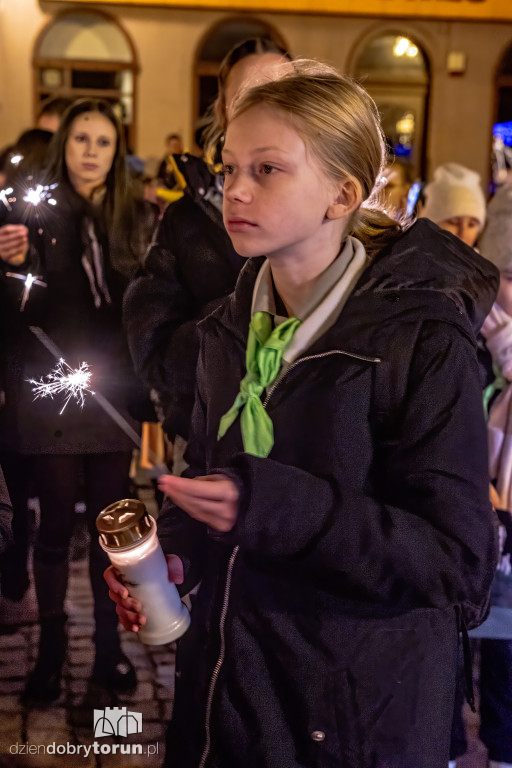 Przekazanie Światła Betlejemskiego w Toruniu