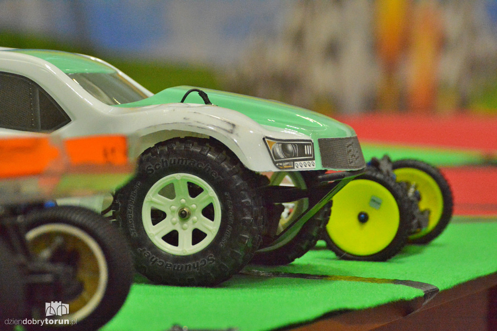 Halowe Mistrzostwa Polski OFF ROAD modeli RC