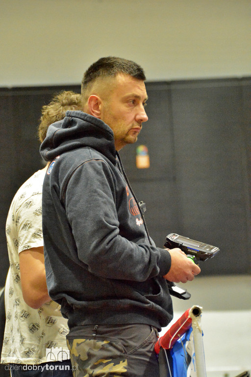 Halowe Mistrzostwa Polski OFF ROAD modeli RC