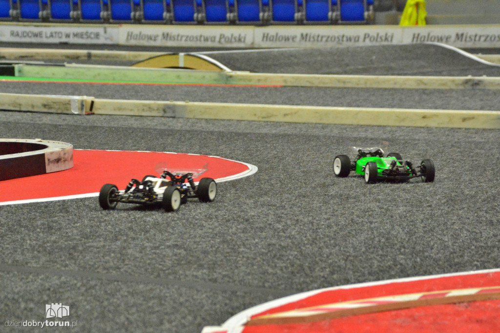 Halowe Mistrzostwa Polski OFF ROAD modeli RC