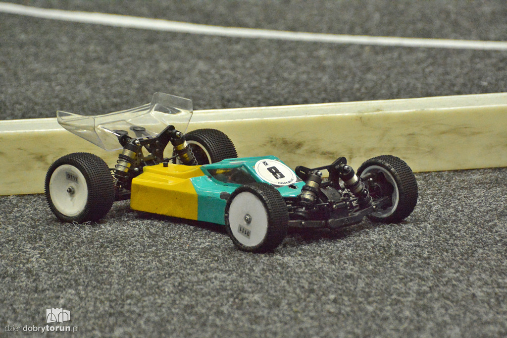 Halowe Mistrzostwa Polski OFF ROAD modeli RC