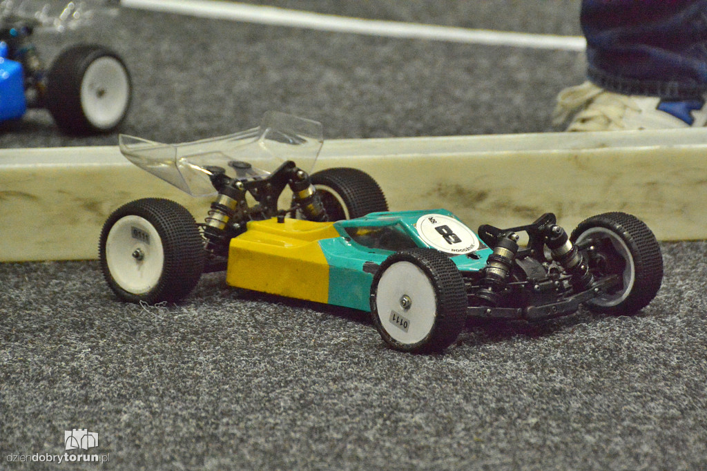 Halowe Mistrzostwa Polski OFF ROAD modeli RC