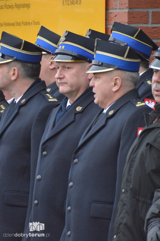 Strażacy ochotnicy odebrali nowe pojazdy