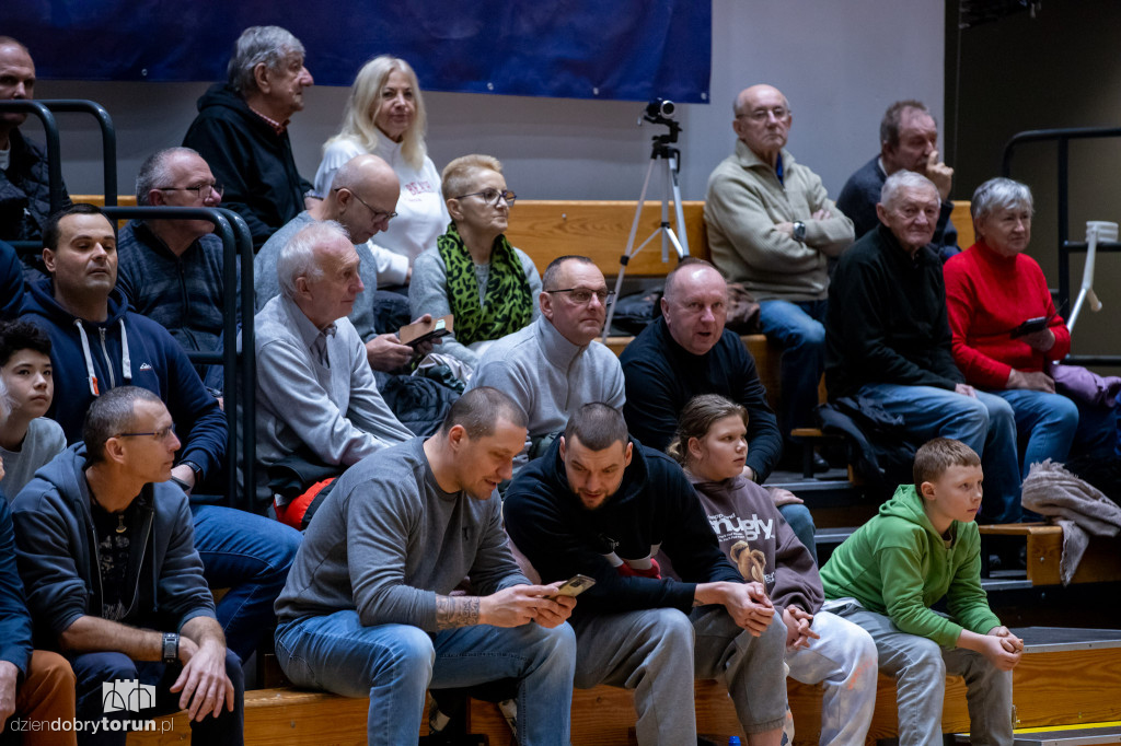 Energa Toruń 69 : 83 MG Zagłębie Sosnowiec