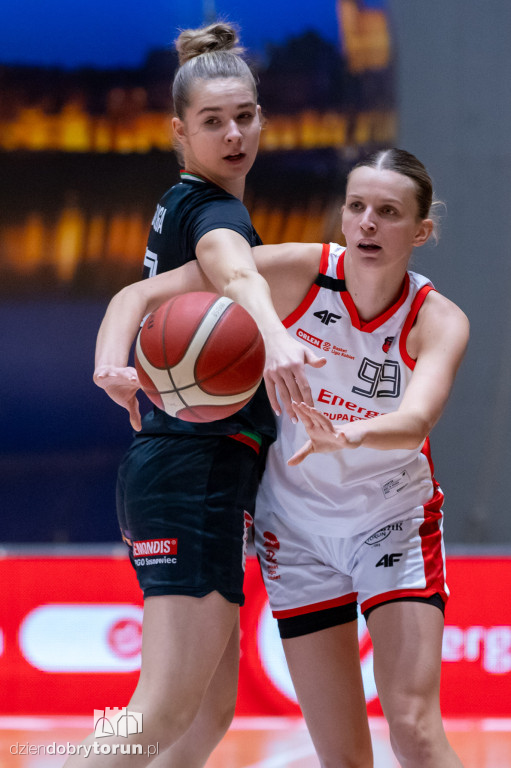 Energa Toruń 69 : 83 MG Zagłębie Sosnowiec