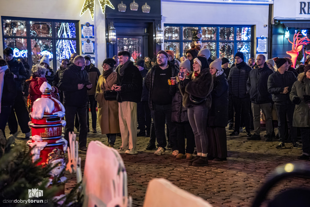 Koncert Sary Pach na Jarmarku Bożonarodzeniowym