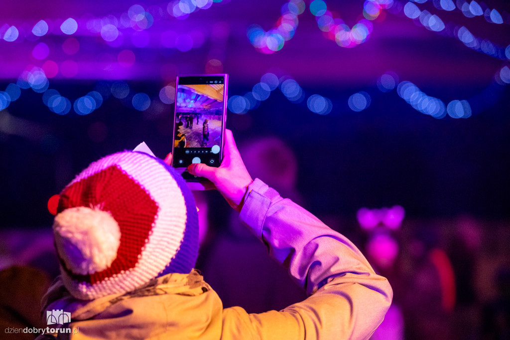 Disco On Ice na lodowisku na Skarpie