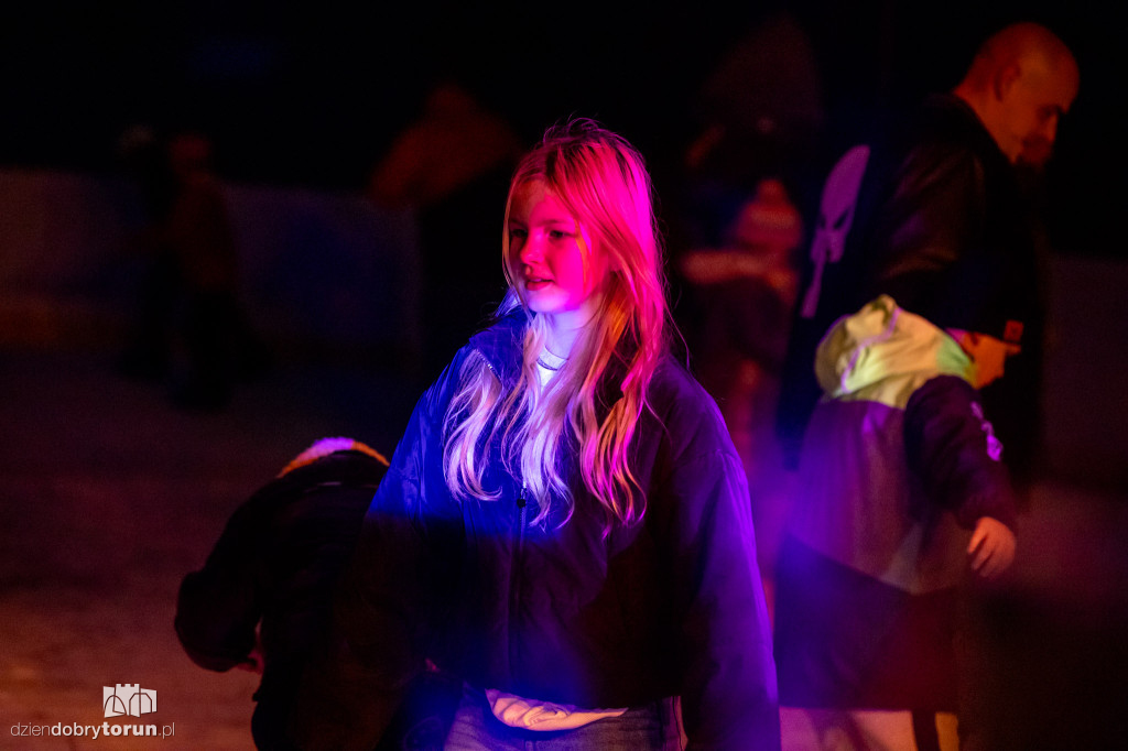 Disco On Ice na lodowisku na Skarpie