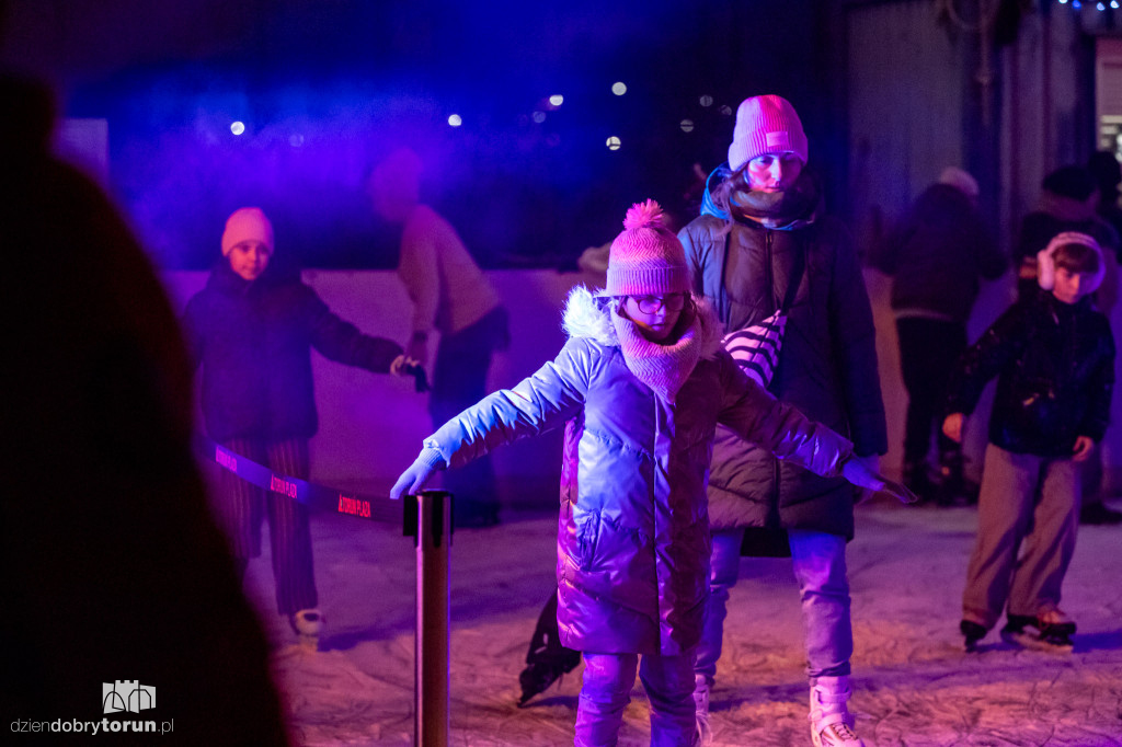 Disco On Ice na lodowisku na Skarpie