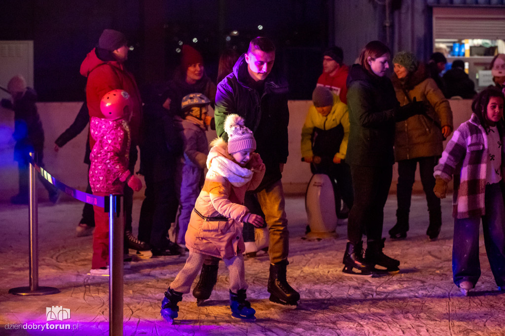 Disco On Ice na lodowisku na Skarpie