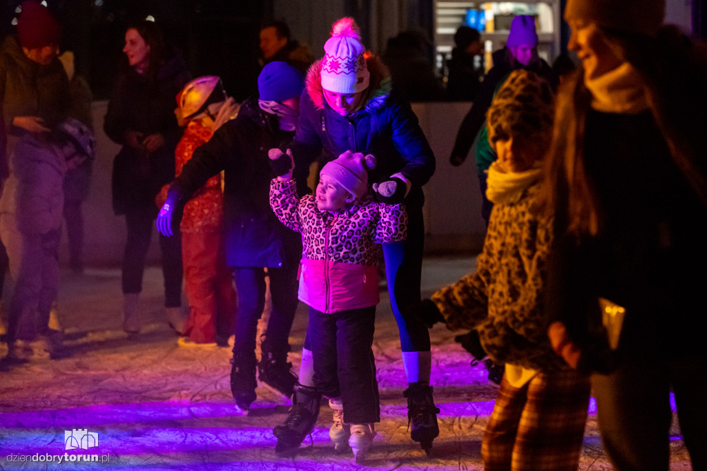Disco On Ice na lodowisku na Skarpie
