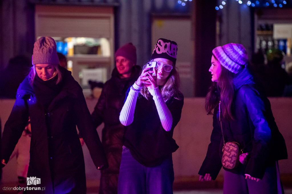 Disco On Ice na lodowisku na Skarpie