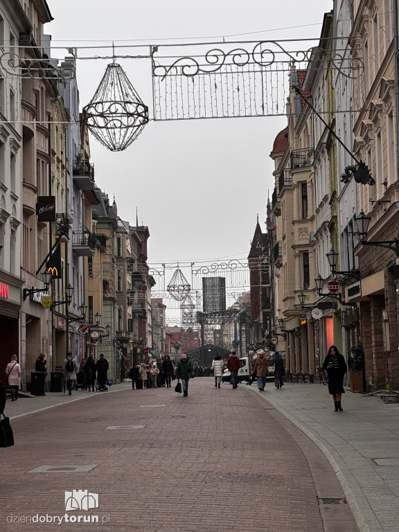 Sylwestrowa scena już prawie gotowa!