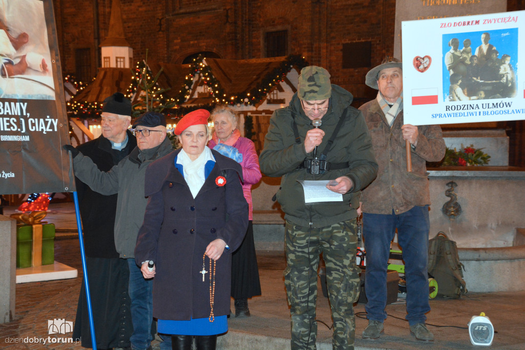 Publiczny Różaniec na toruńskiej starówce