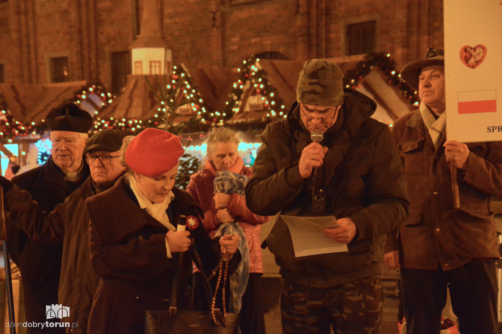 Publiczny Różaniec na toruńskiej starówce