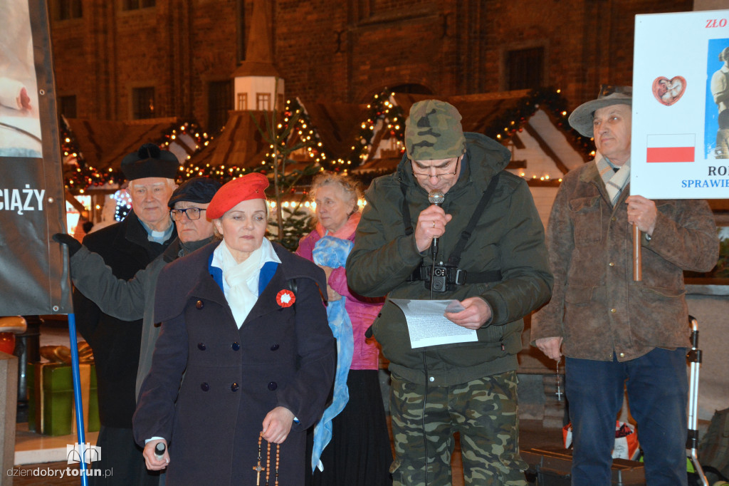 Publiczny Różaniec na toruńskiej starówce