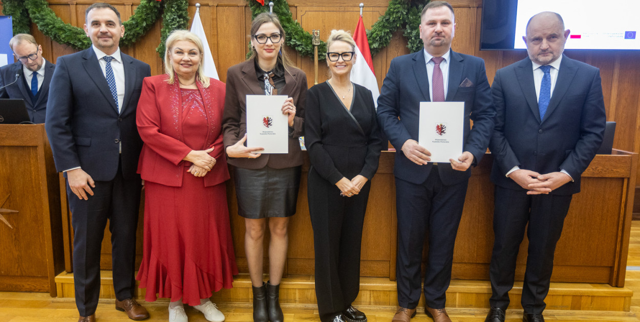 Wręczenie umów w ramach FEdKP