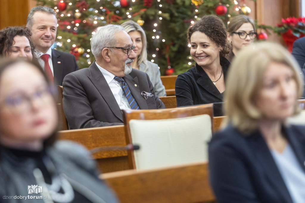 Wręczenie umów w ramach FEdKP