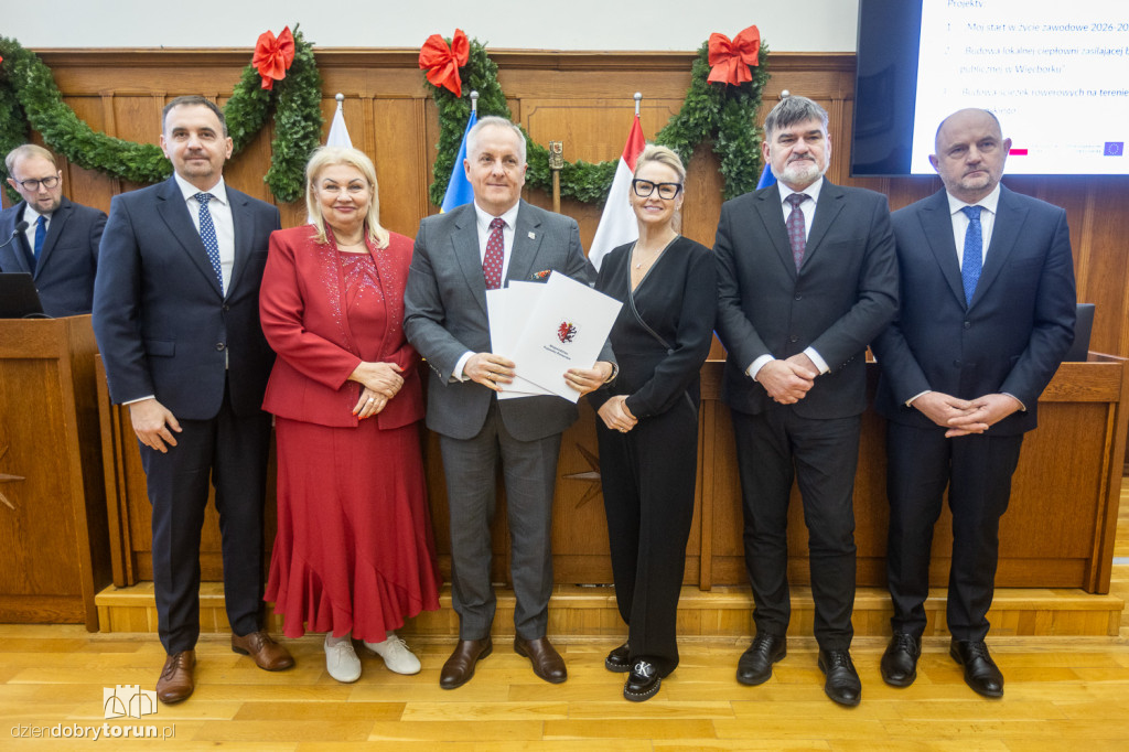 Wręczenie umów w ramach FEdKP