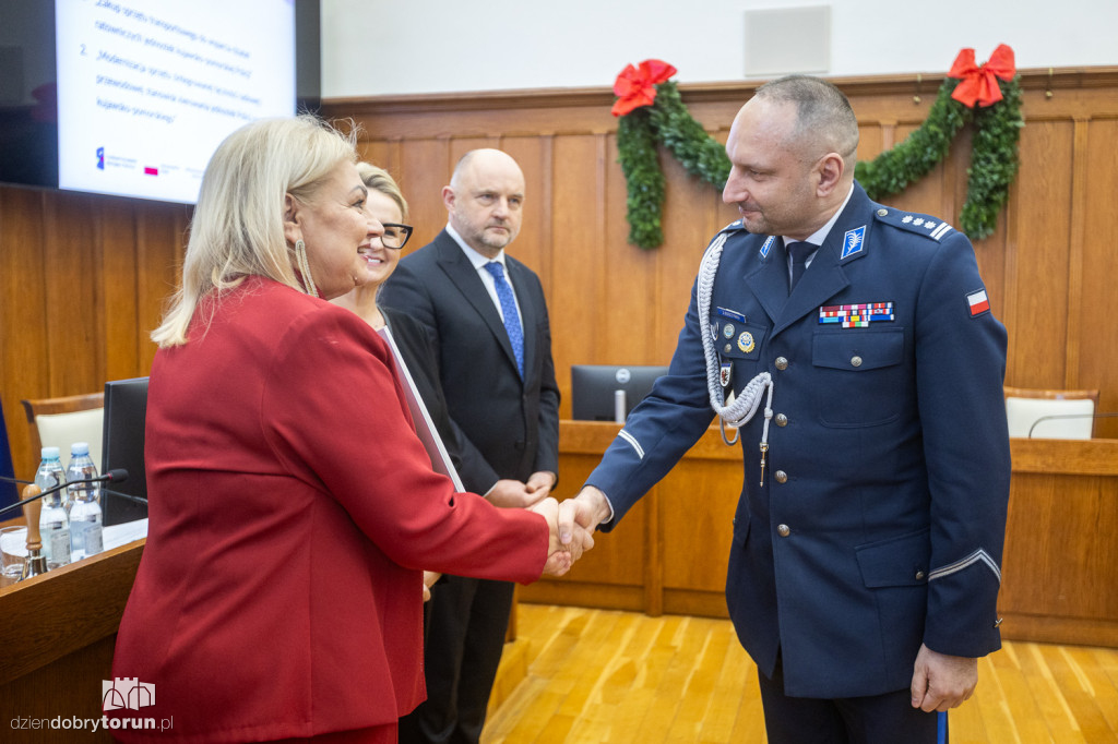 Wręczenie umów w ramach FEdKP