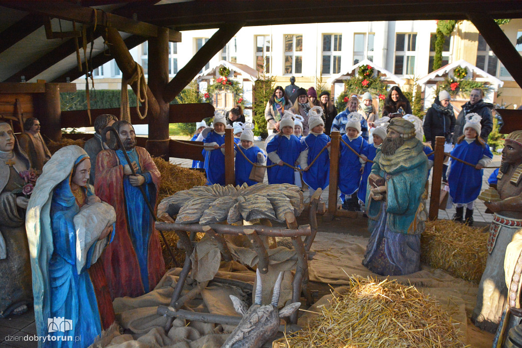 Szopka przy Urzędzie Marszałkowskim