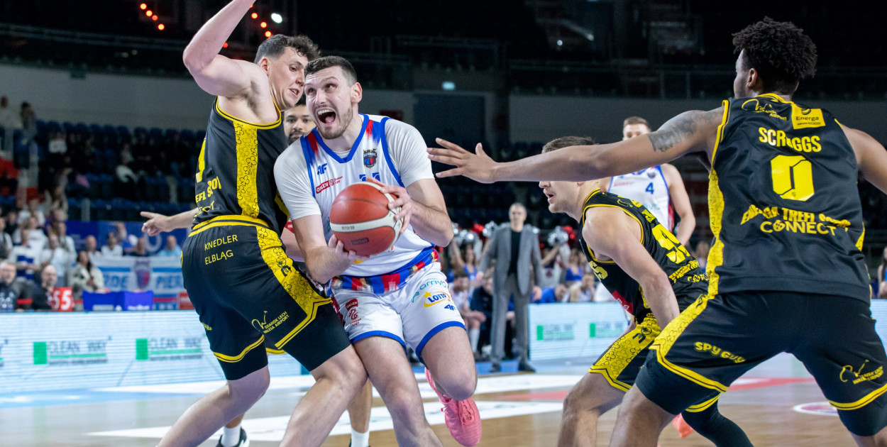Arriva Polski Cukier Toruń 95 : 86 Trefl Sopot