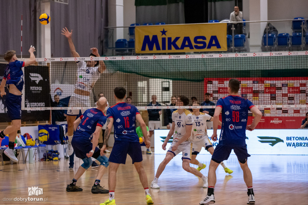 CUK Anioły Toruń 1 : 3 Nowak Mosty MKS Będzin