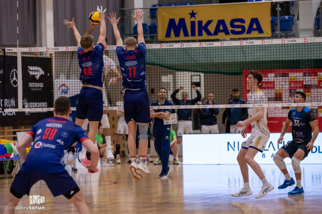 CUK Anioły Toruń 1 : 3 Nowak Mosty MKS Będzin