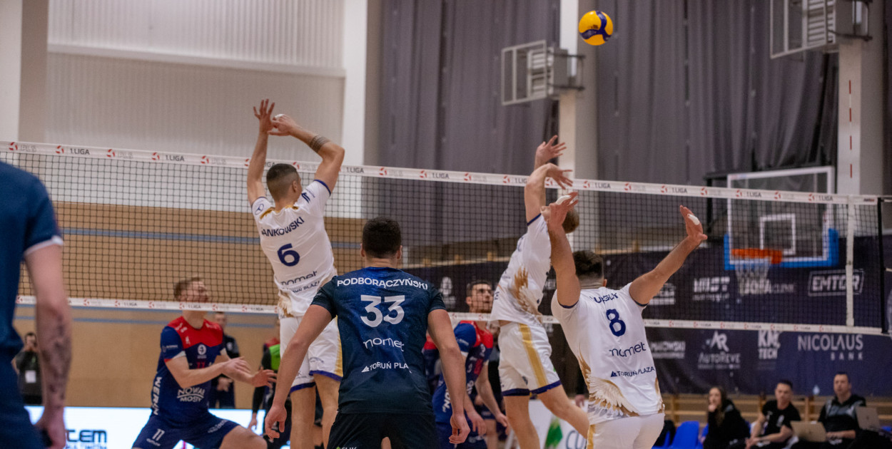 CUK Anioły Toruń 1 : 3 Nowak Mosty MKS Będzin