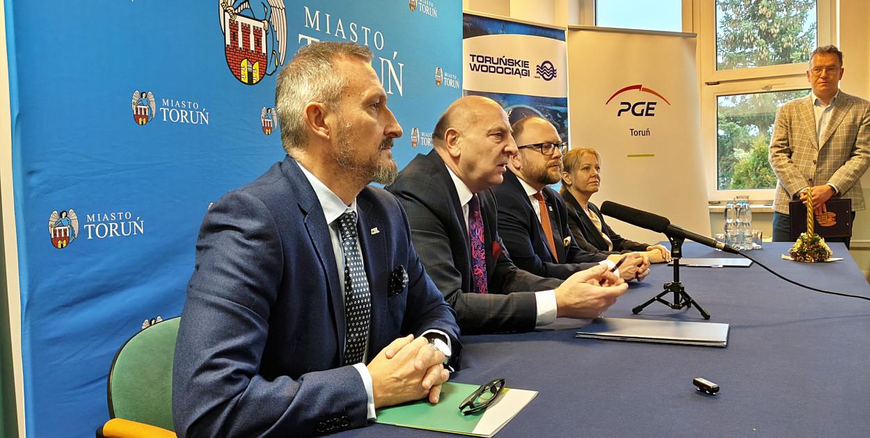 Konferencja prasowa w oczyszczalni ścieków